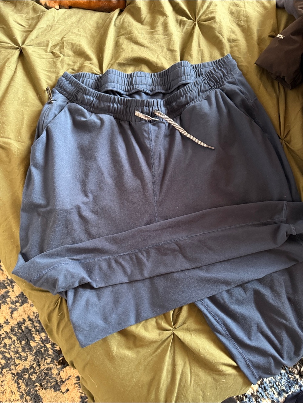 Rabbit EZ joggers